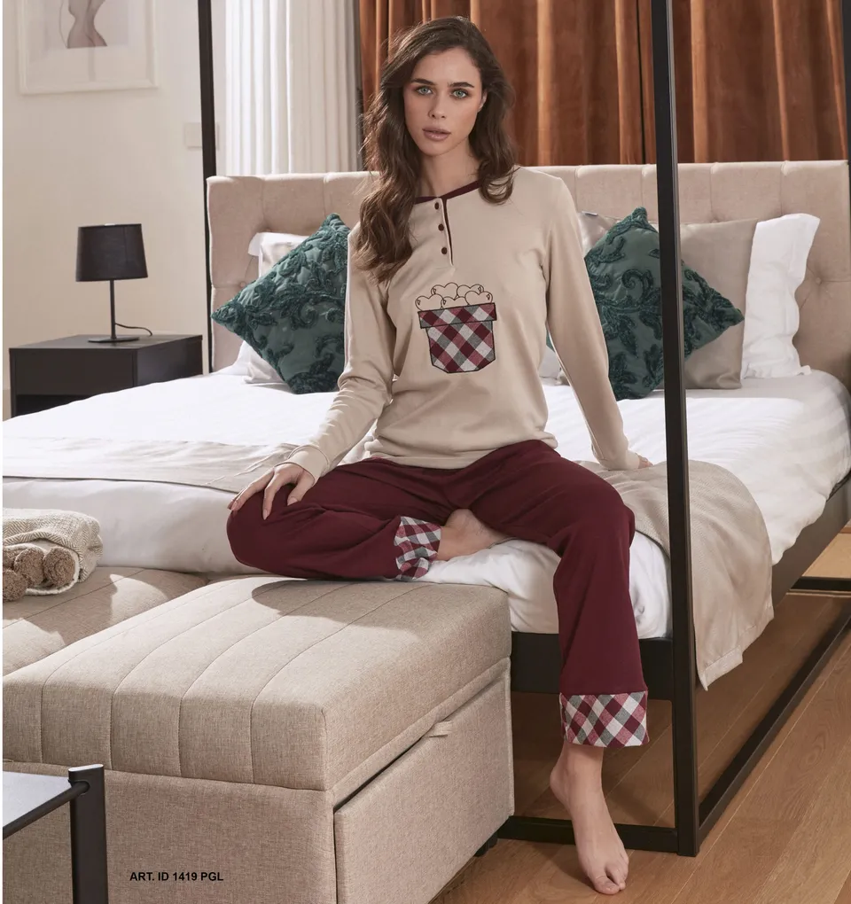 Intimami Pigiama Lungo Interlock Ricamo Cuori Flanella Bordeaux