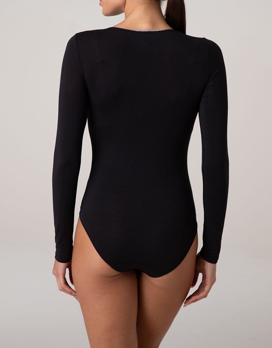 Lovable Basic Soul Body Manica Lunga Scollo Tondo Ampio Micromodal Nero