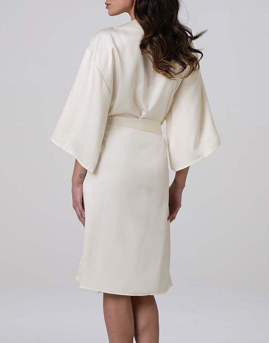 Lovable vestaglia in satin bianco latte con cintura