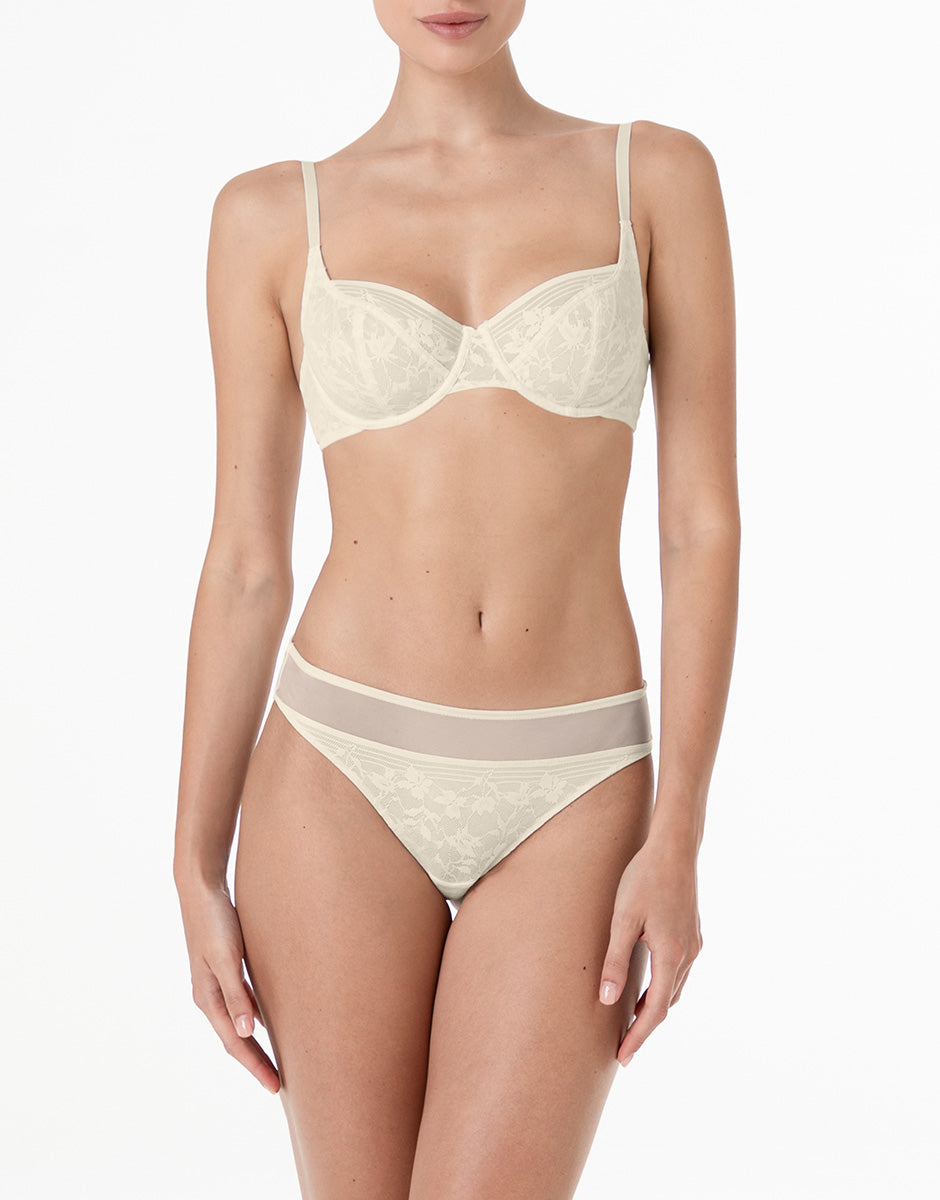 Lovable Blossom Lace brasiliano avorio pizzo floreale