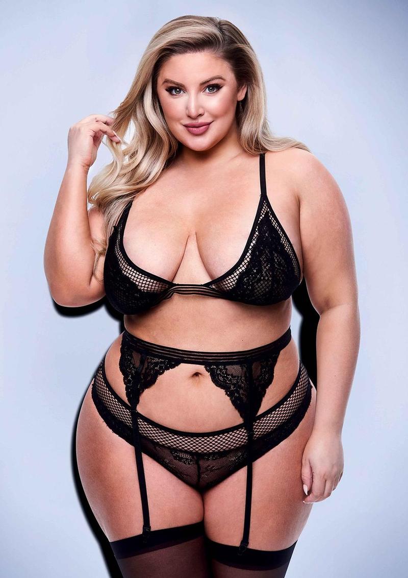 Baci Lingerie Lace Mesh Bra Garter set 3 pezzi nero